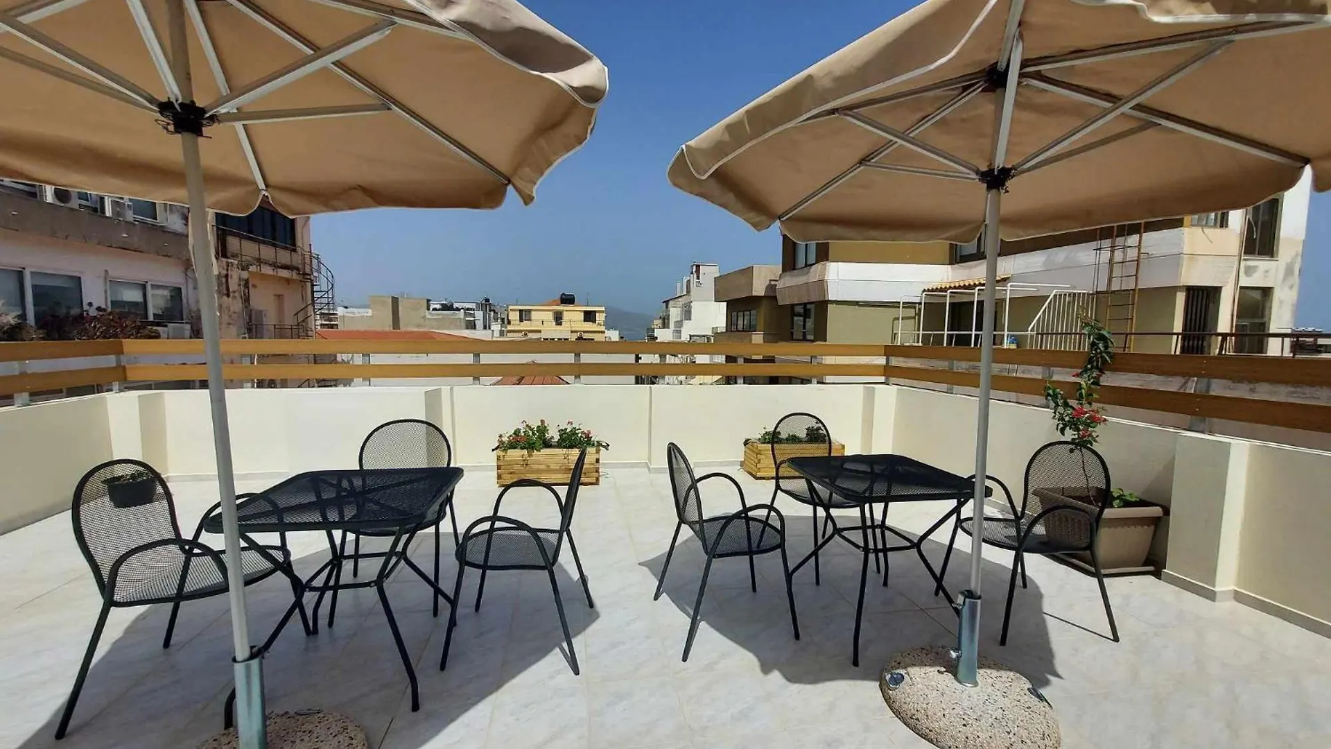 The Little Big Apartment In The Heart Of Heraklion Greece